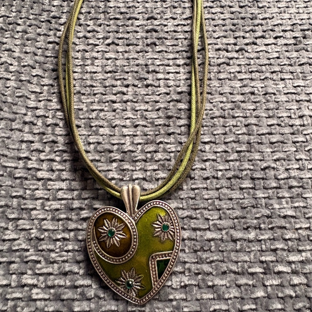 Green Heart Pendant Necklace - Women's Jewelry